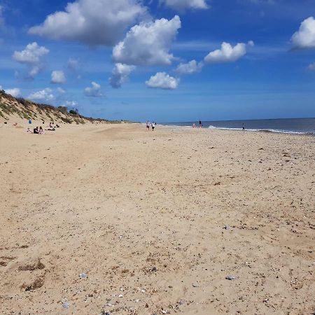 218 - 2 Bed Chalet, Belle Aire, Beach Road, Hemsby, Nr29 Εξωτερικό φωτογραφία